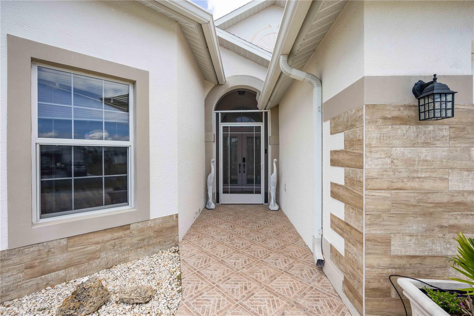 ROTONDA WEST PEBBLE BEACH - Residential