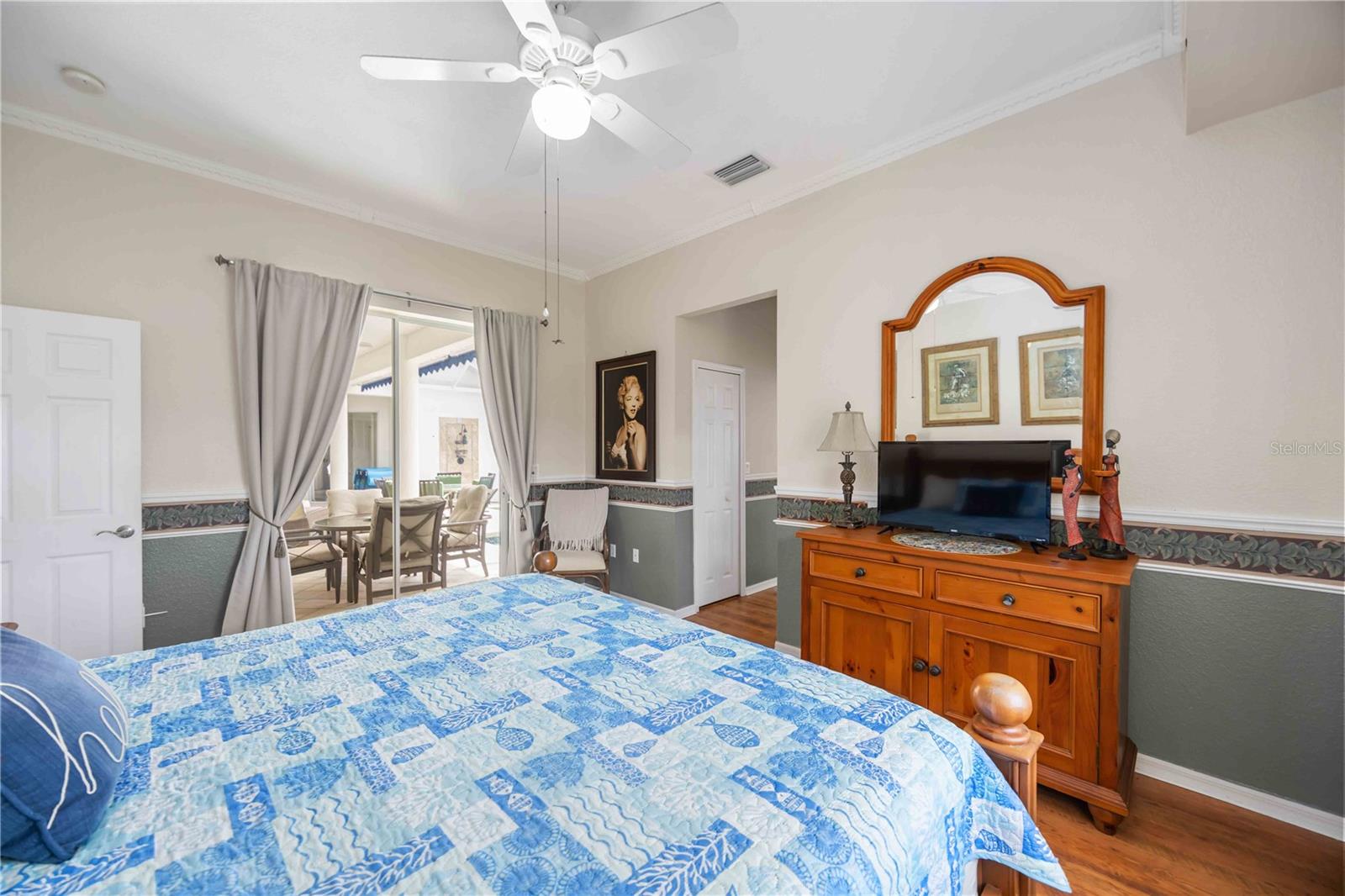 ROTONDA WEST PEBBLE BEACH - Residential