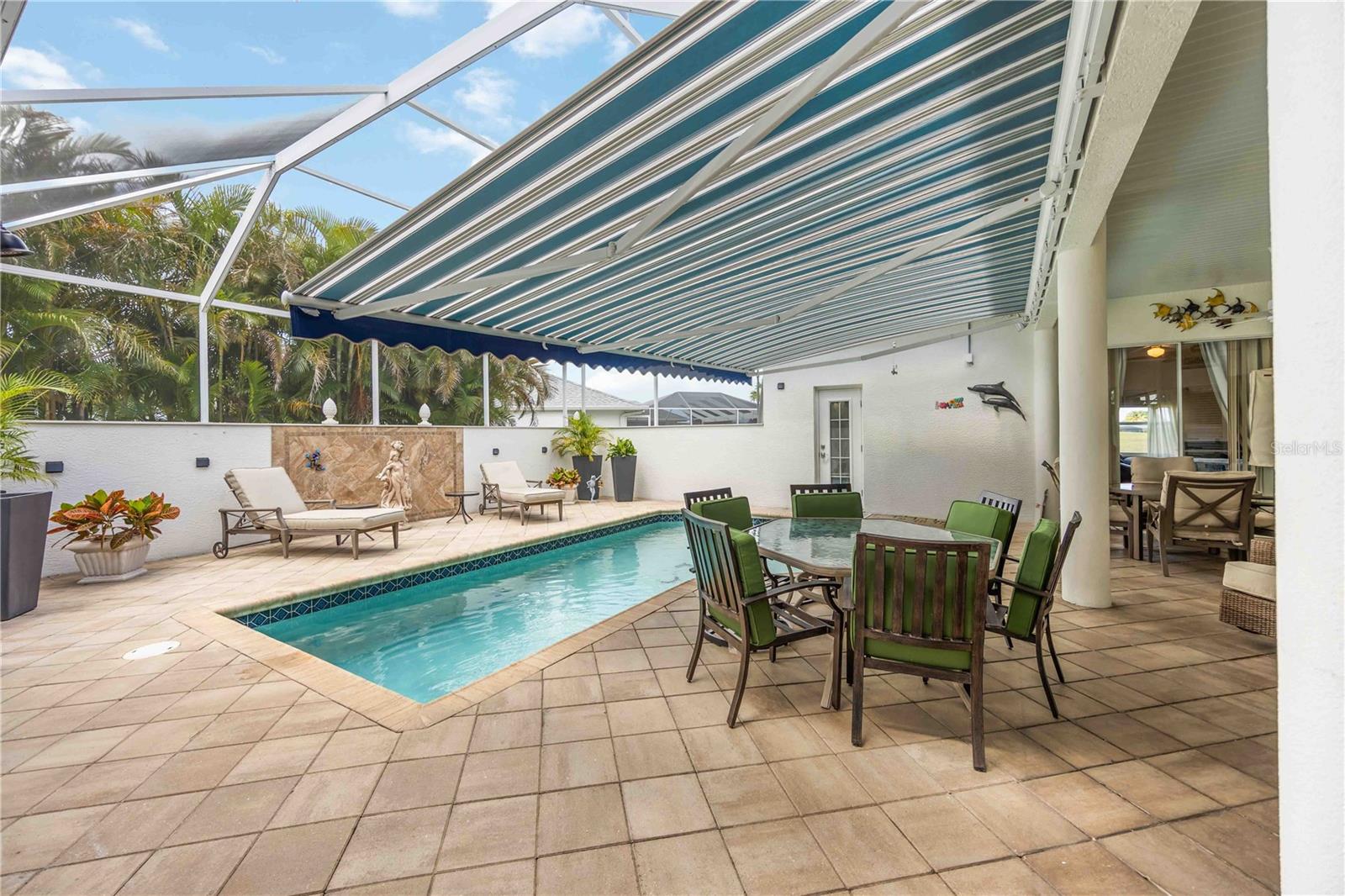 ROTONDA WEST PEBBLE BEACH - Residential