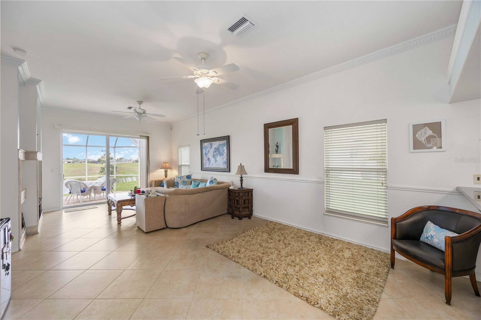 ROTONDA WEST PEBBLE BEACH - Residential