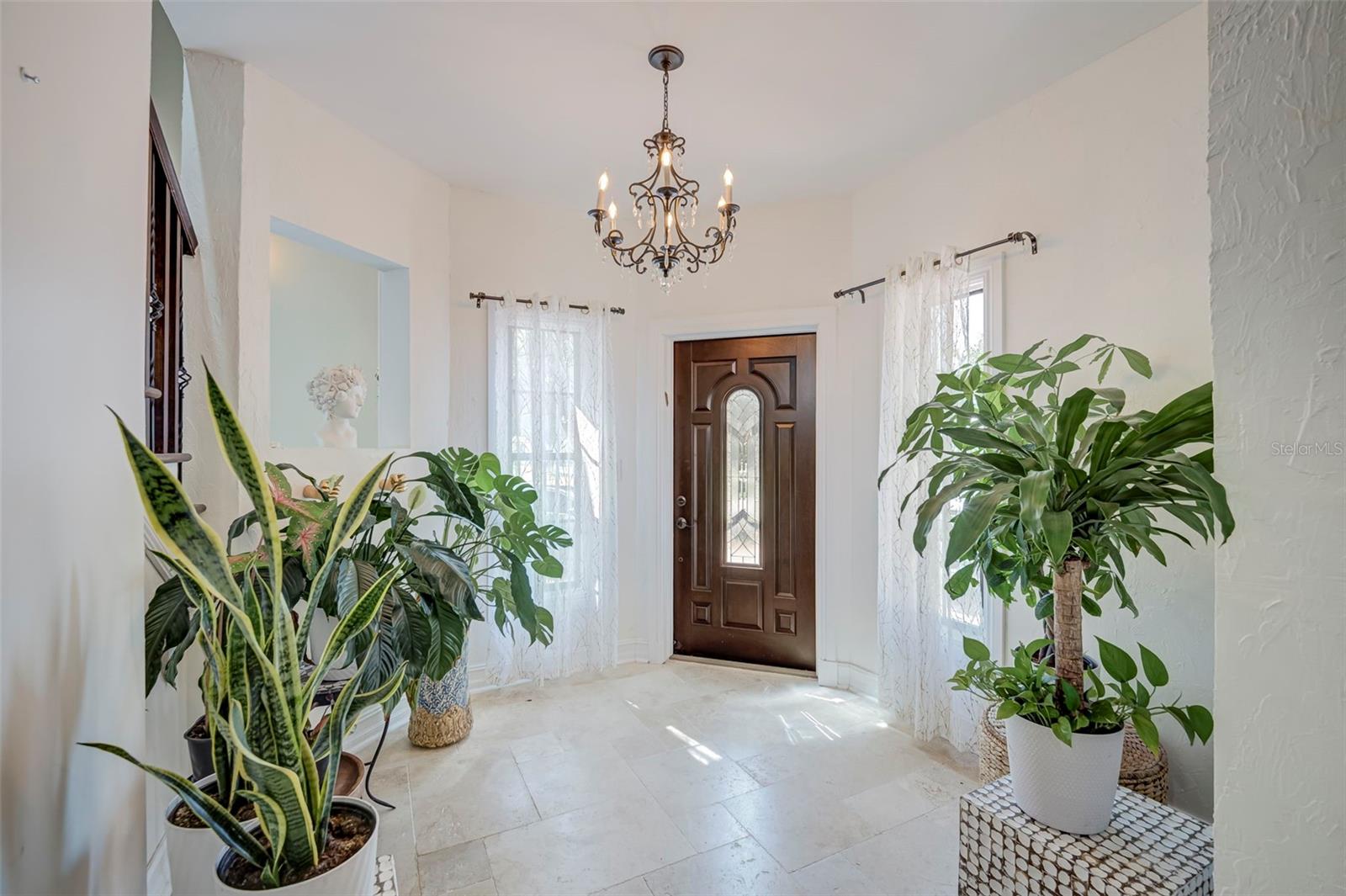 2491 PALM TREE DRIVE