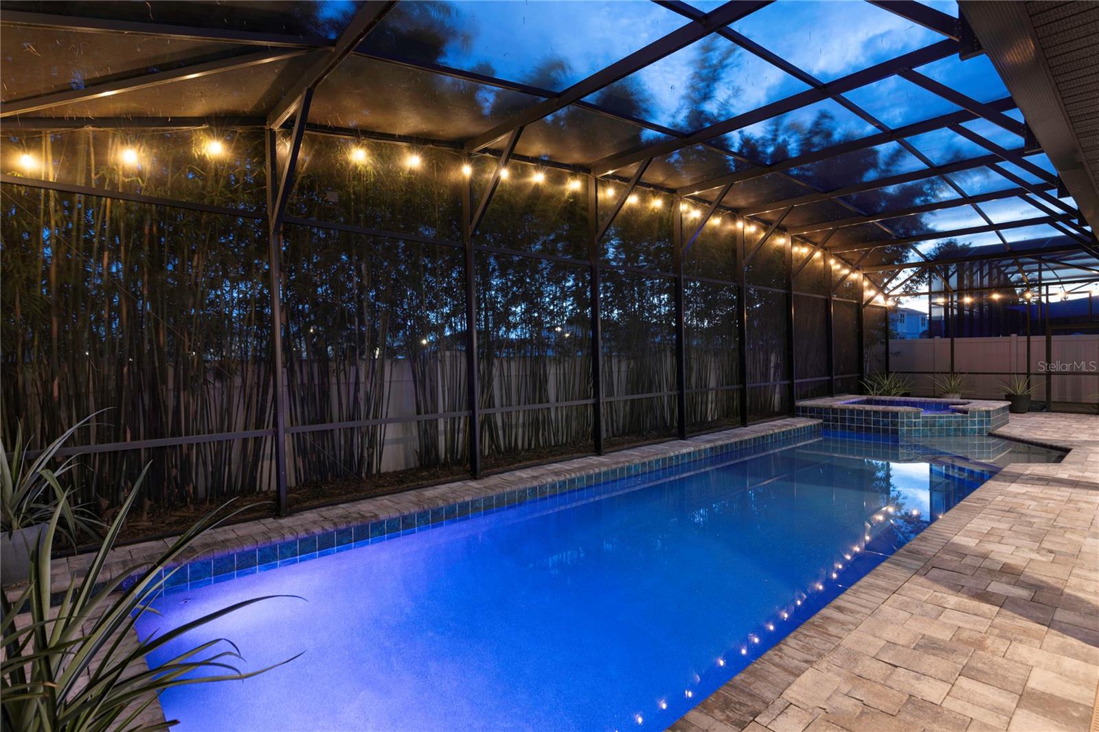 8066 LUDINGTON CIRCLE