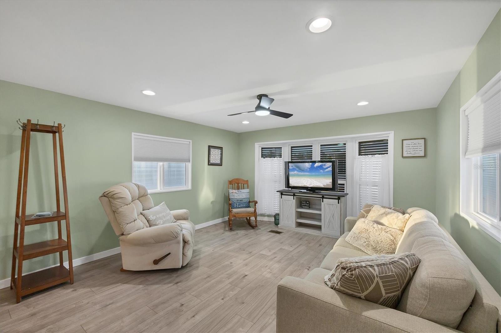 BROOK TO BAY - Residential