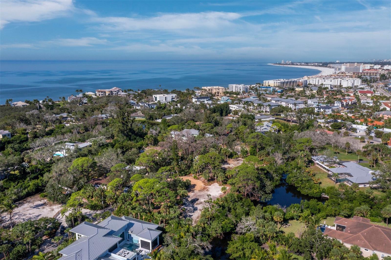 SIESTA PROPERTIES INC - Land