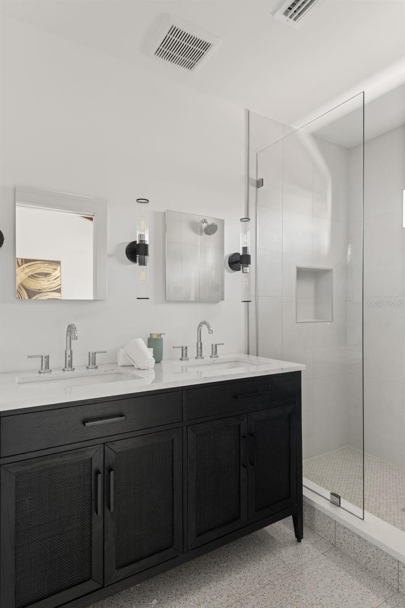 MAGNOLIA GARDENS SUB - Residential