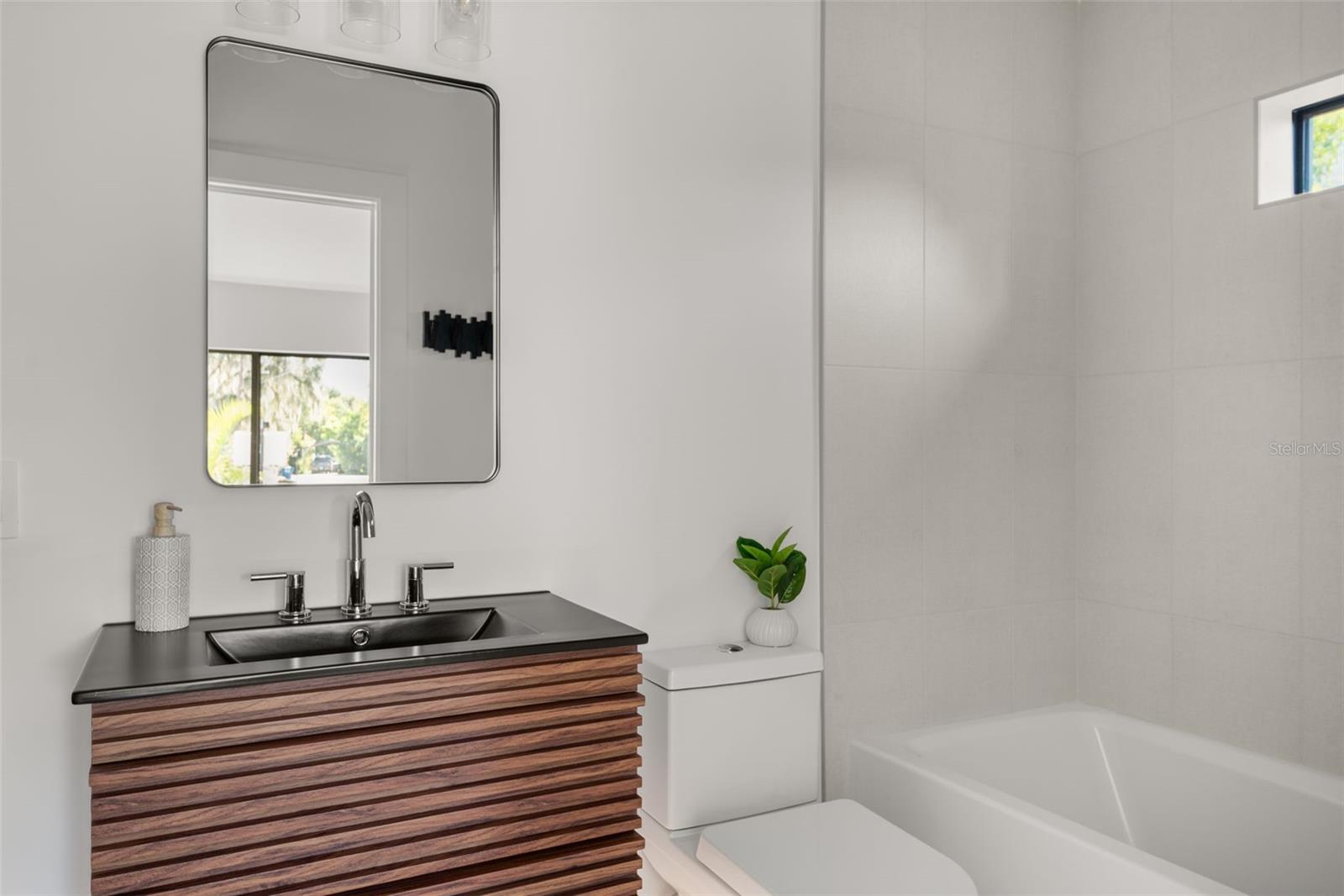 MAGNOLIA GARDENS SUB - Residential