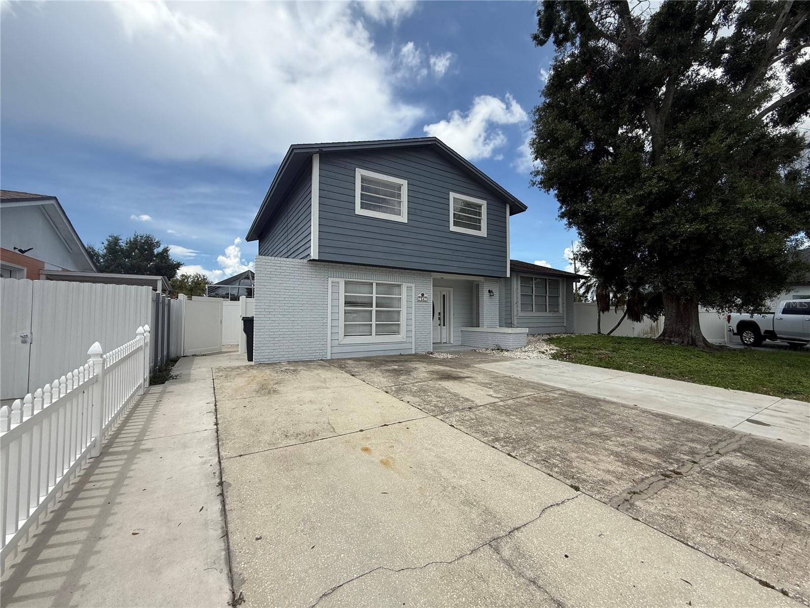 7347 W POCAHONTAS AVENUE