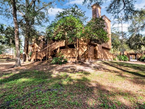 A home in LONGWOOD