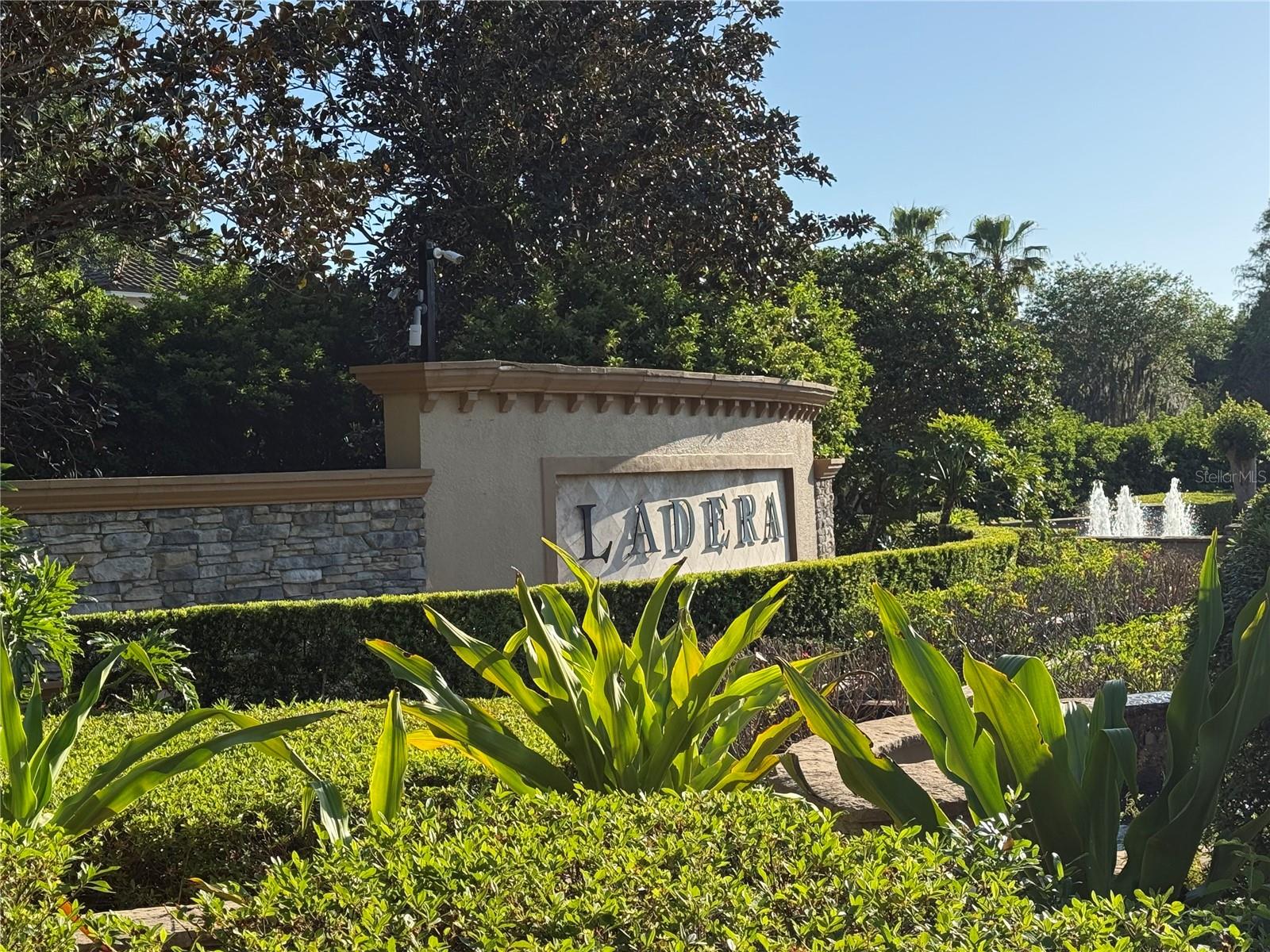 LADERA - Residential