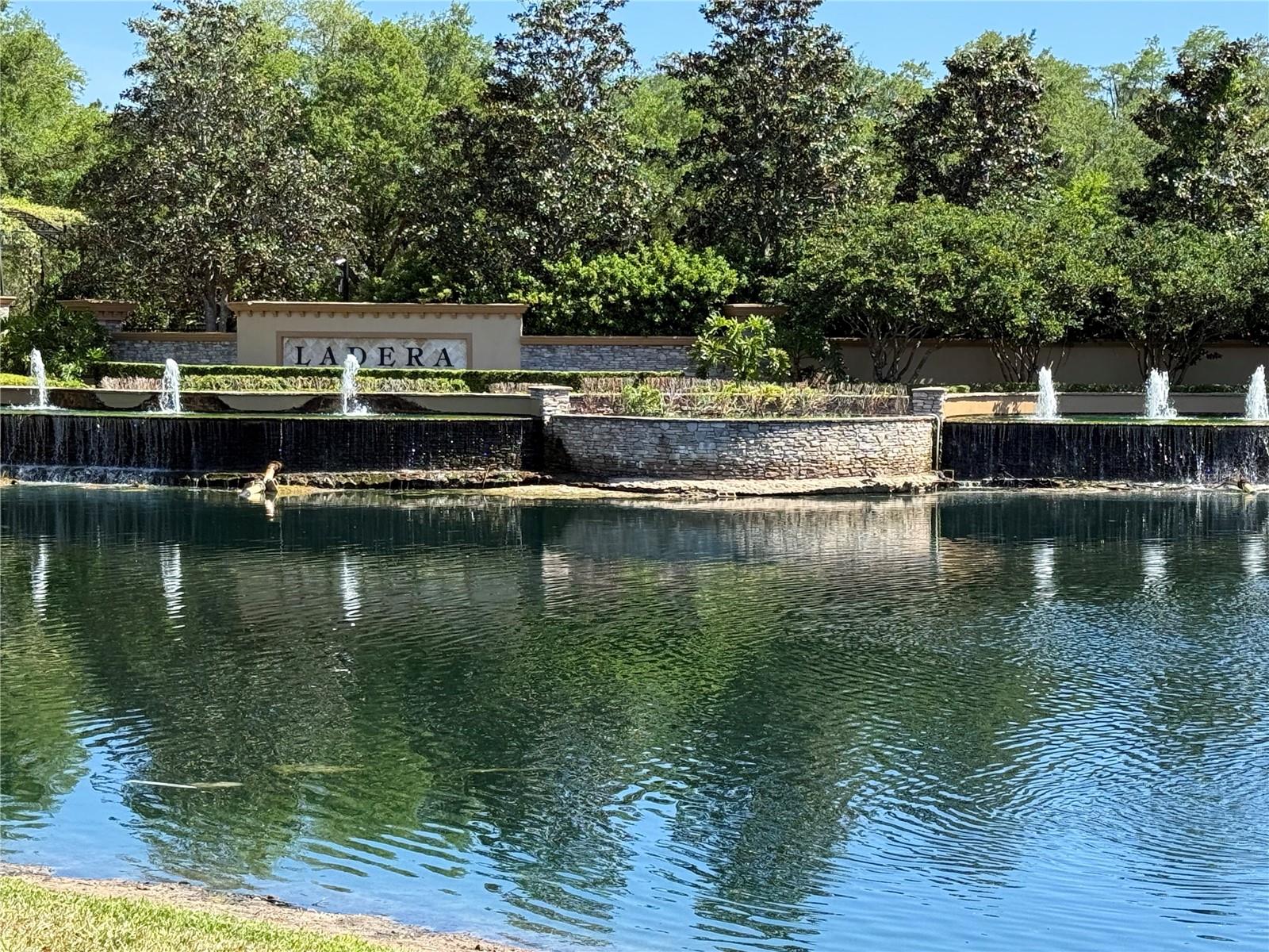 LADERA - Residential