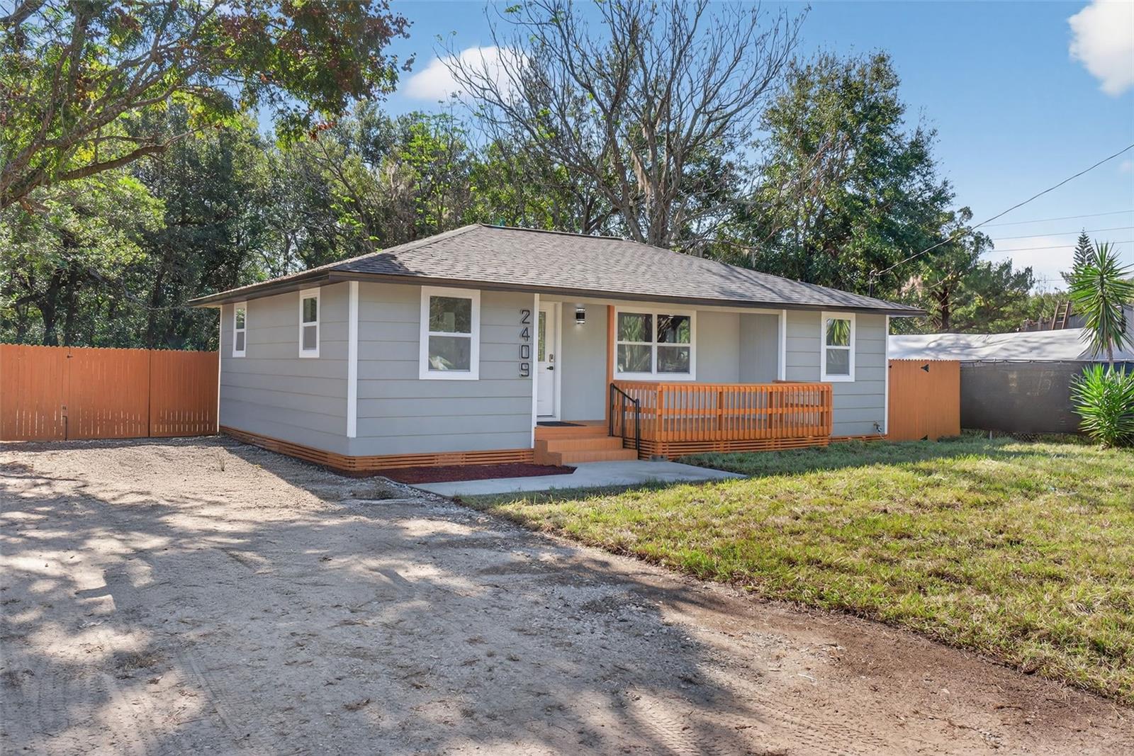 2409 GARBELIA AVENUE