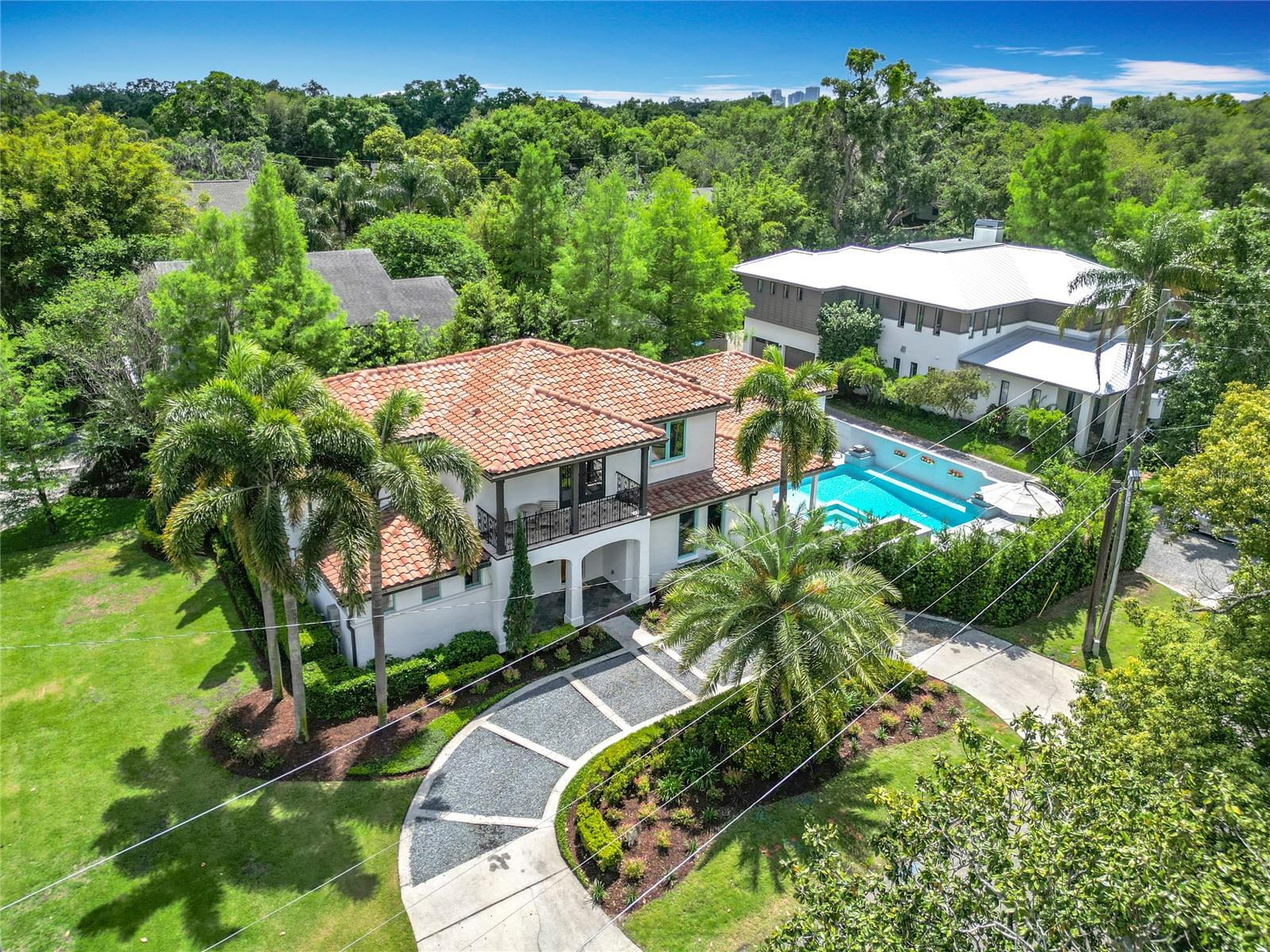 2614 PARKLAND DRIVE