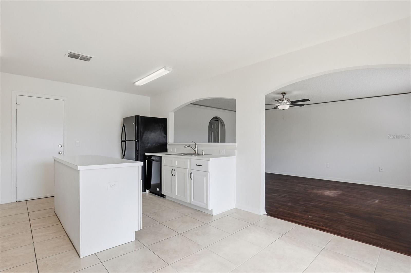 PINE RIDGE - Residential