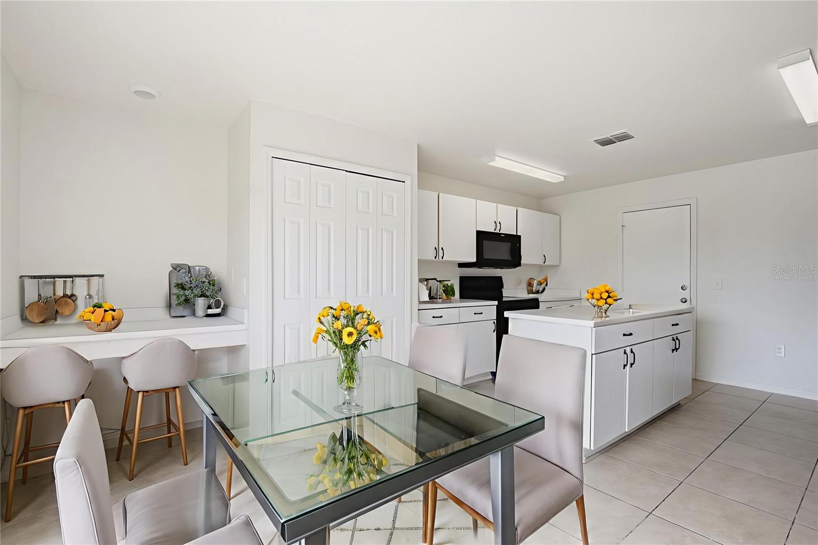 PINE RIDGE - Residential