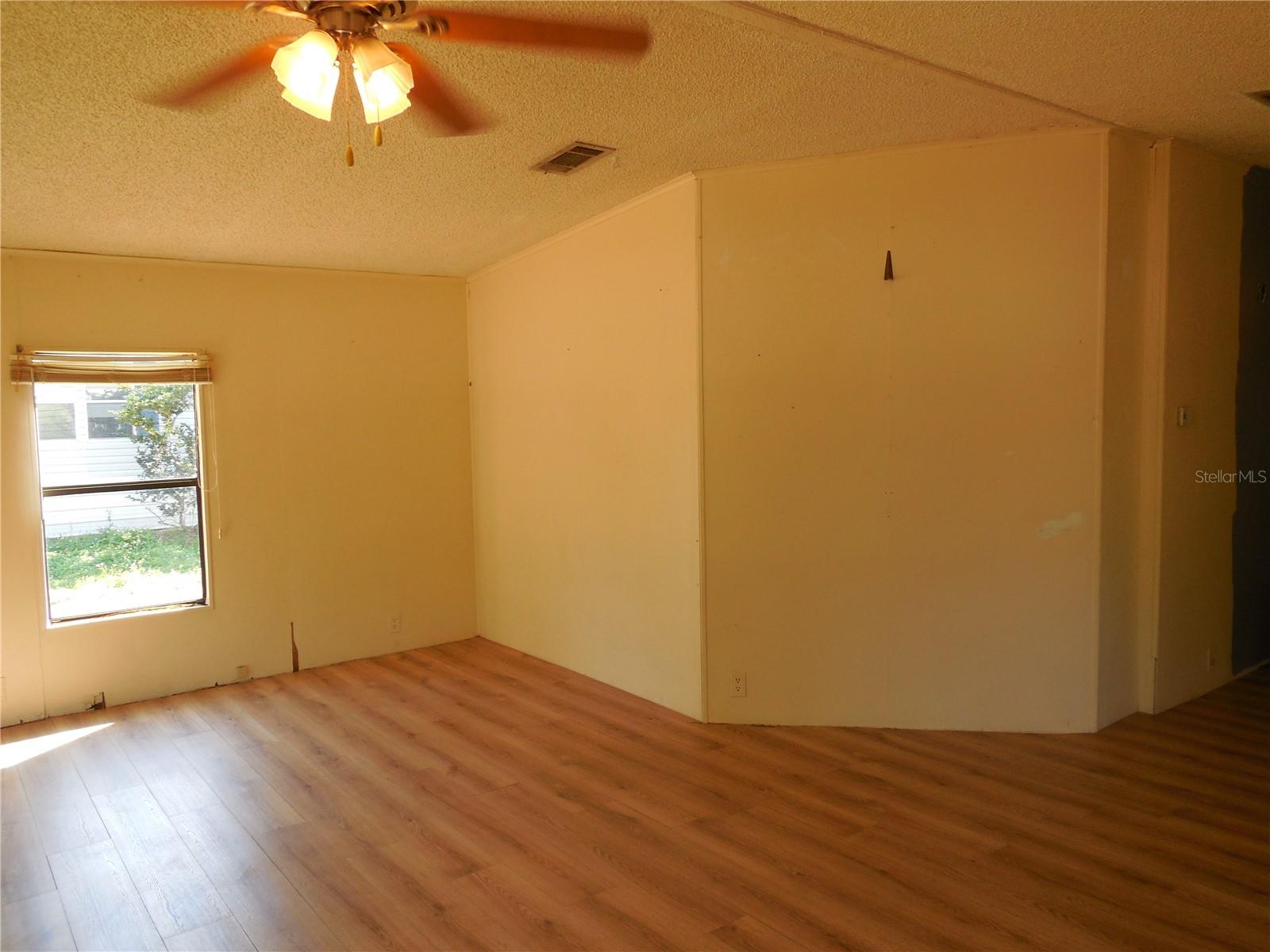 BONANZA PARK - Residential