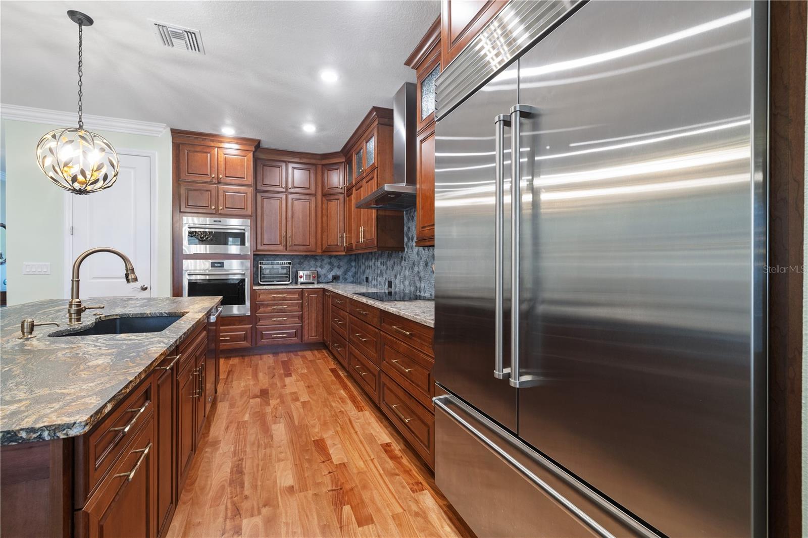 EAGLE CREEK ESTATES - Residential