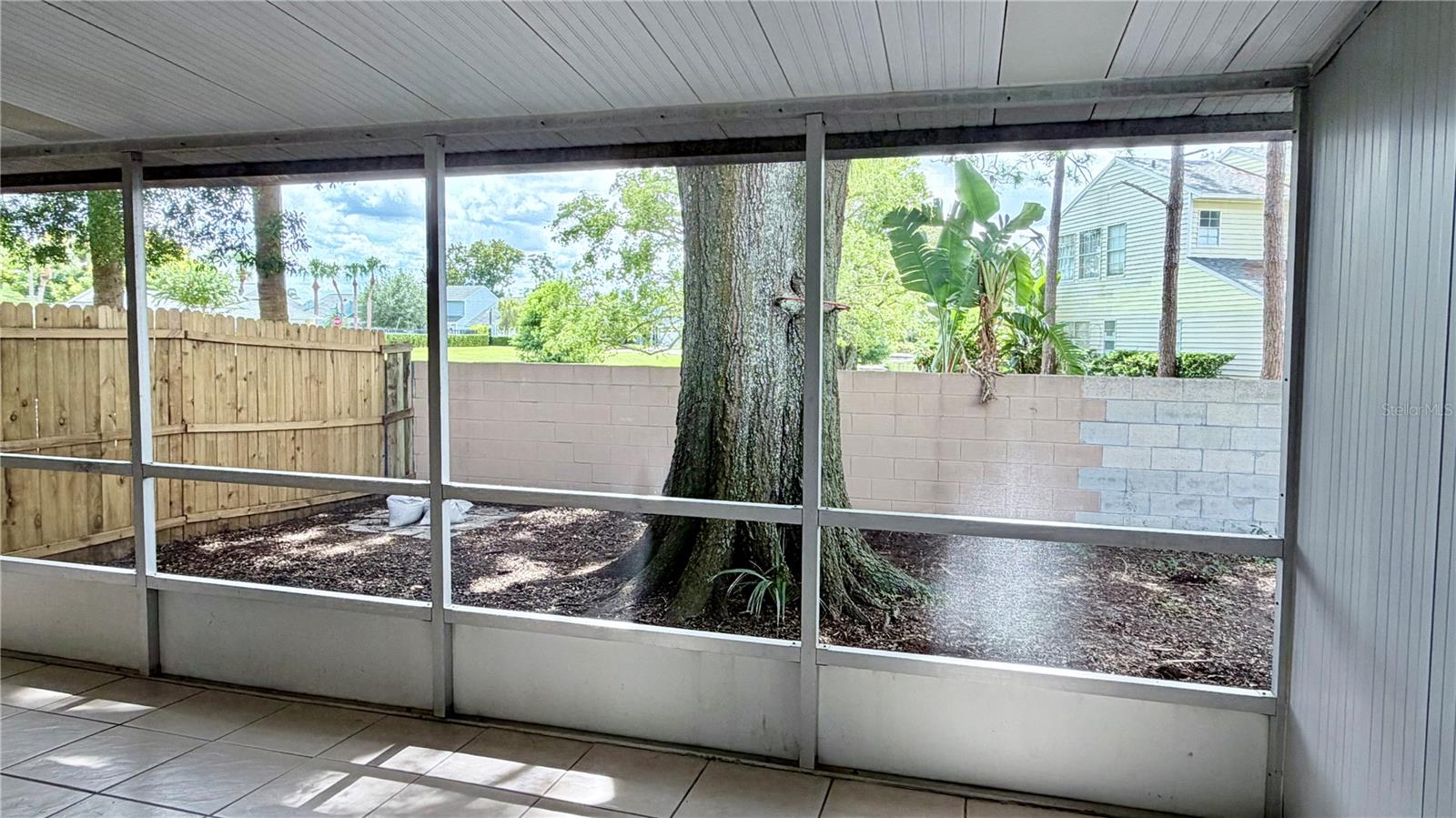 STORYBOOK VILLAGE - Residential Lease