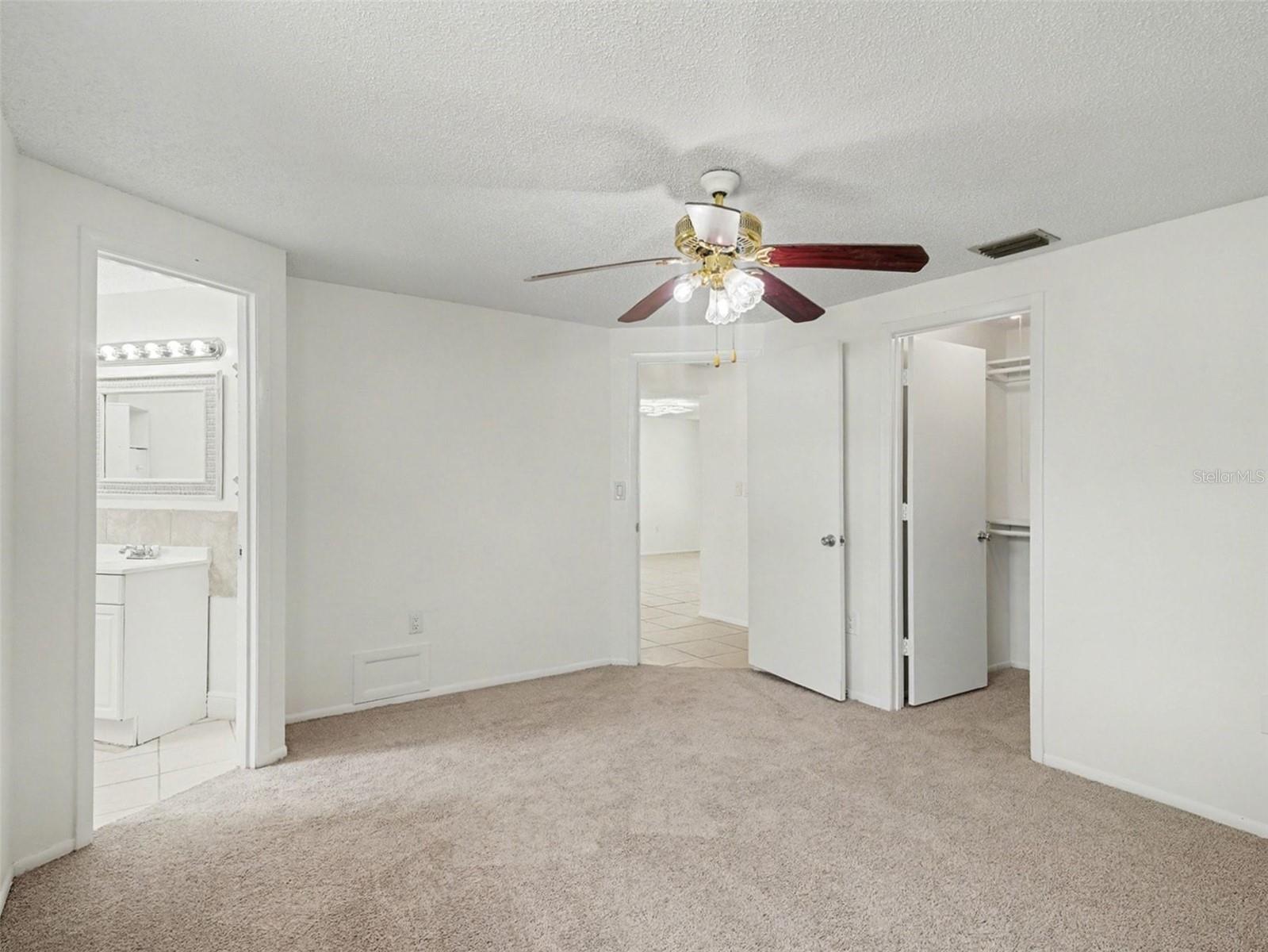 SOUTHRIDGE - Residential