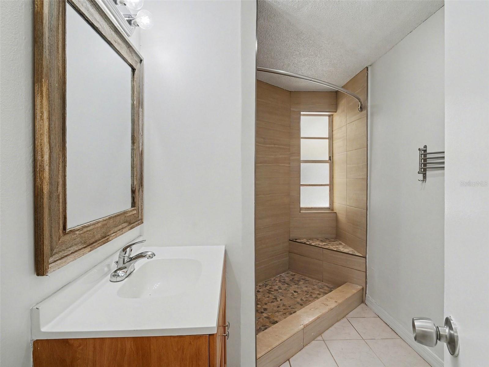 SOUTHRIDGE - Residential