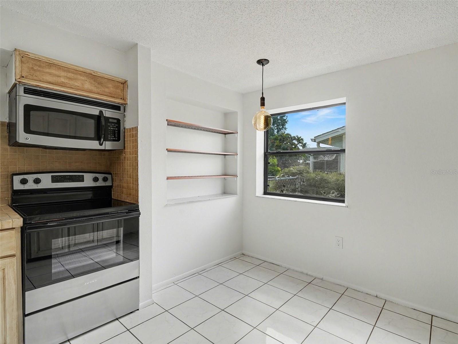 SOUTHRIDGE - Residential