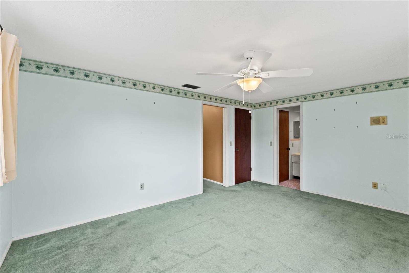 HOLIDAY HILL ESTATES - Residential