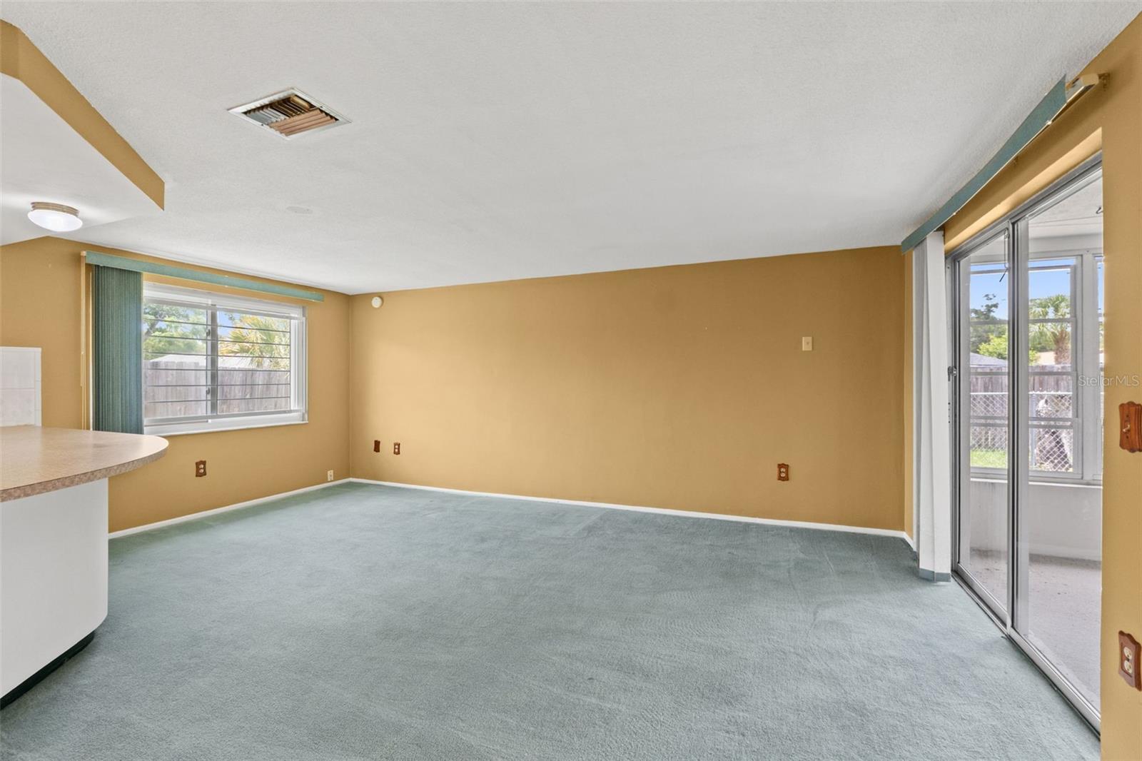 HOLIDAY HILL ESTATES - Residential