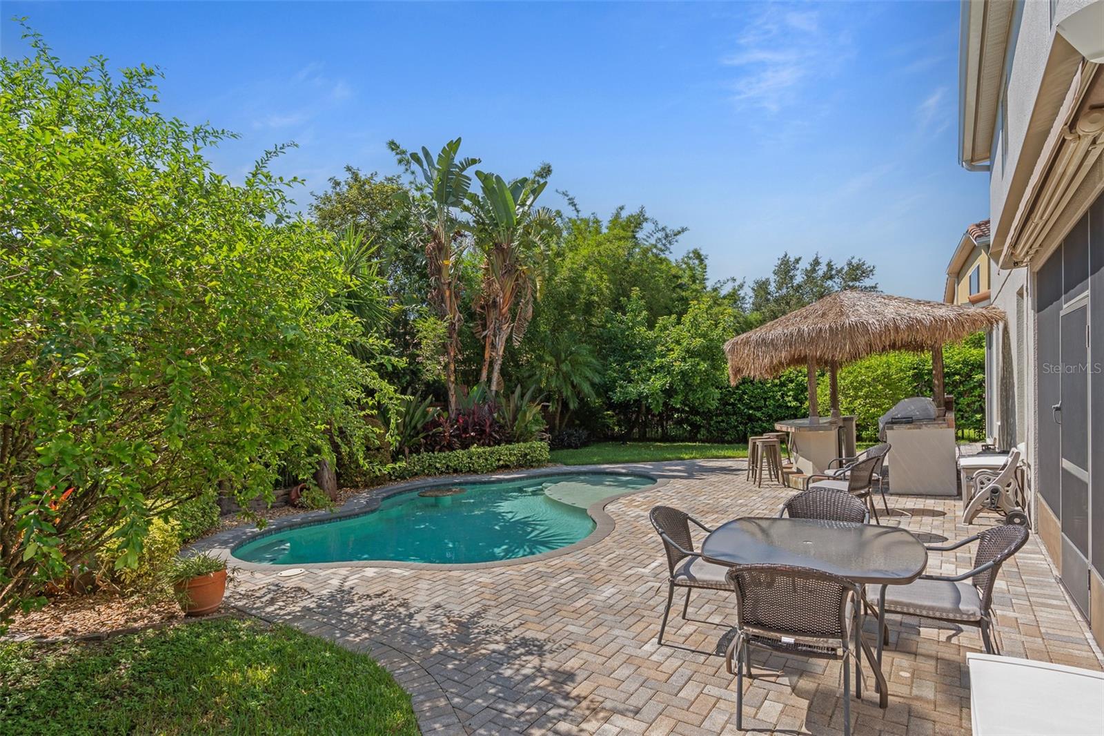 492 DOUGLAS EDWARD DRIVE