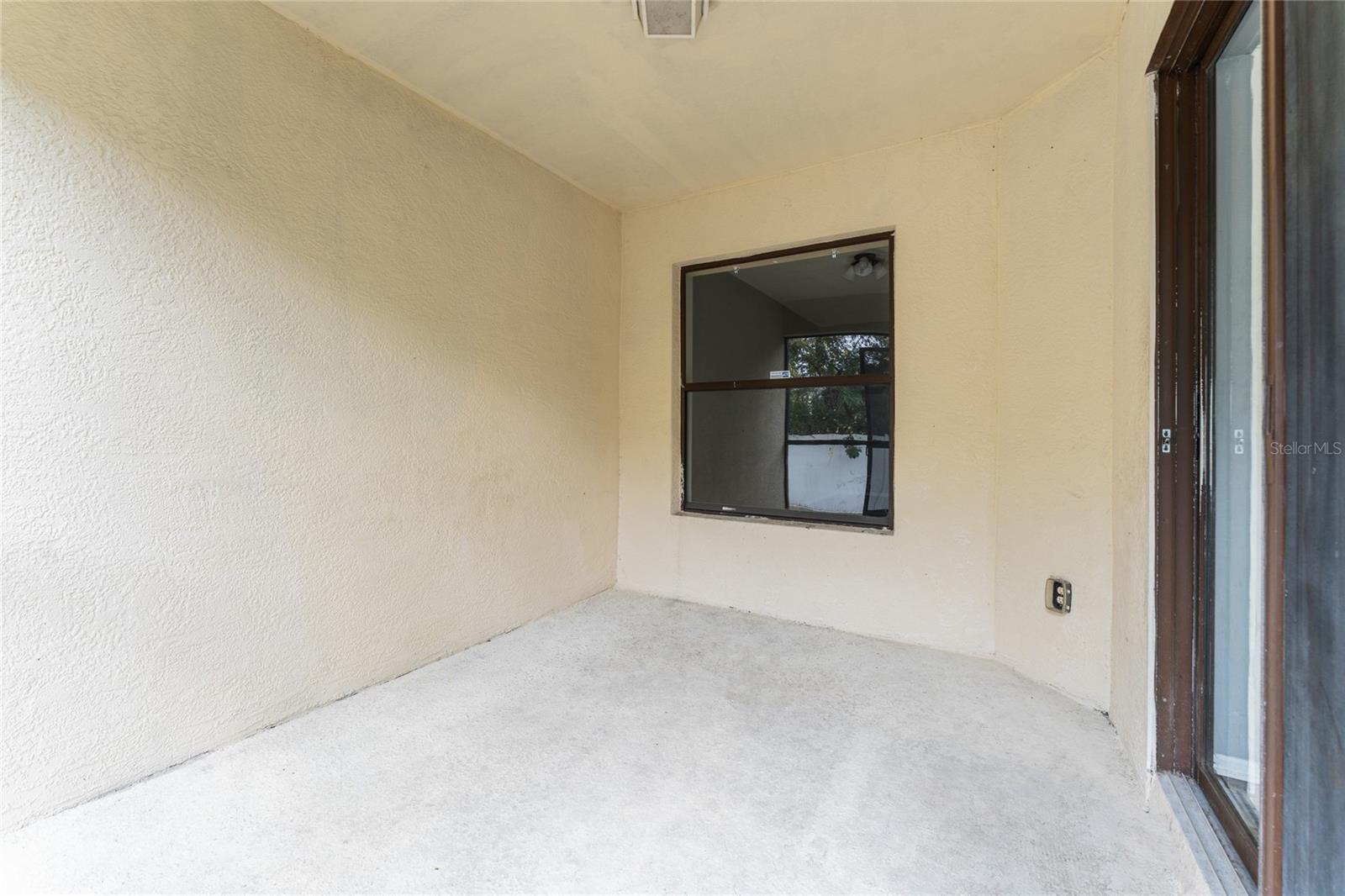 EDGEWATER AT LAKE BRANDON - Residential Lease