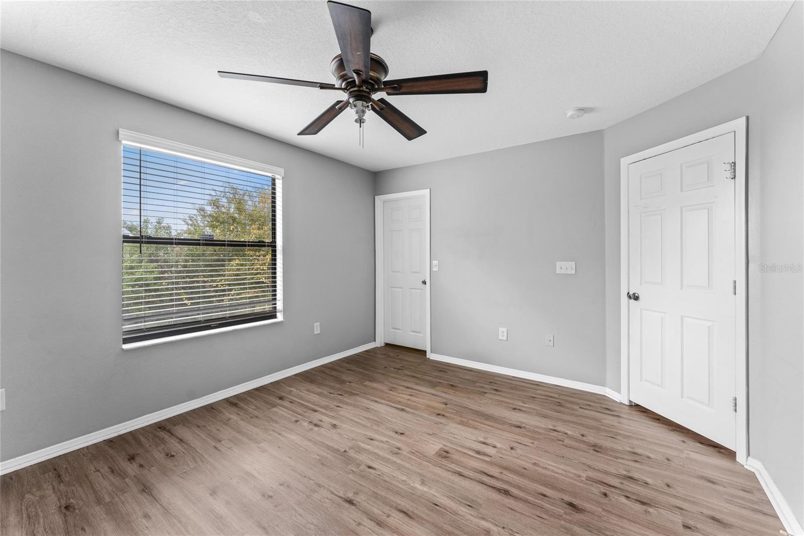 EDGEWATER AT LAKE BRANDON - Residential Lease