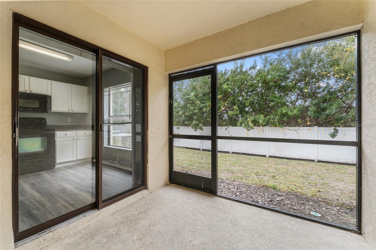 EDGEWATER AT LAKE BRANDON - Residential Lease