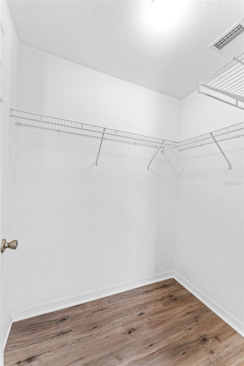 EDGEWATER AT LAKE BRANDON - Residential Lease