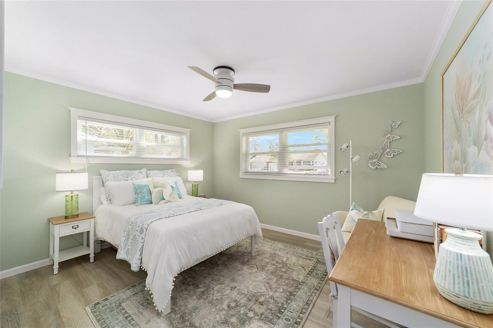 ON TOP OF THE WORLD - Residential