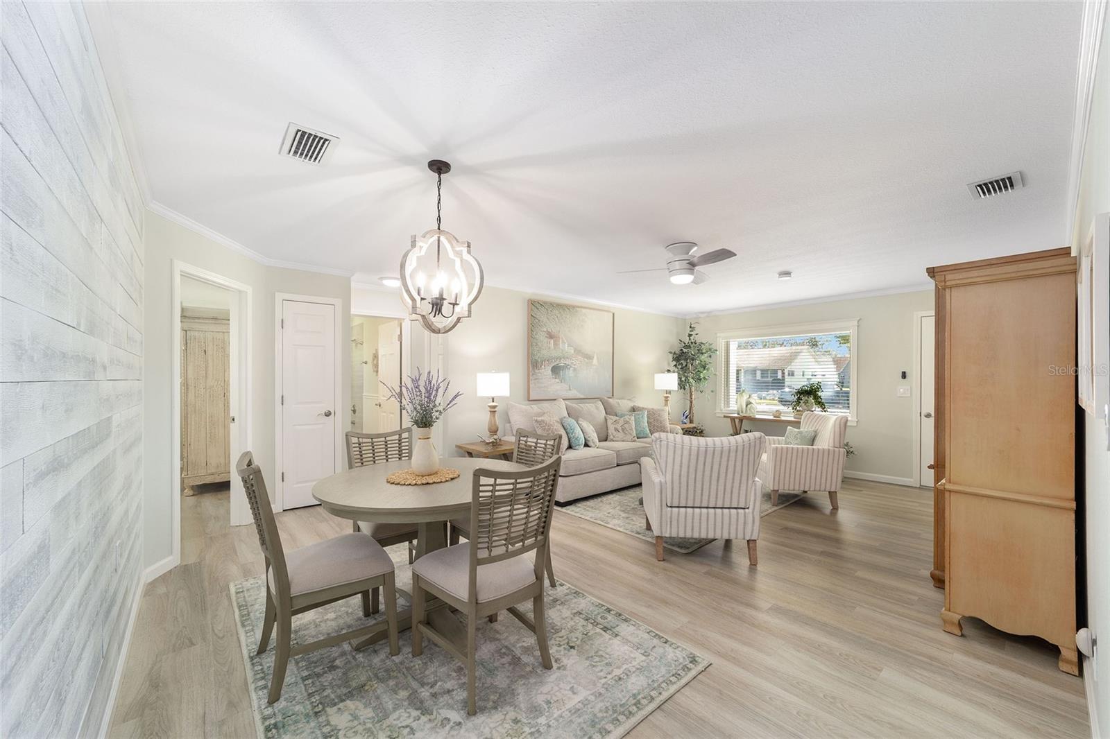 ON TOP OF THE WORLD - Residential