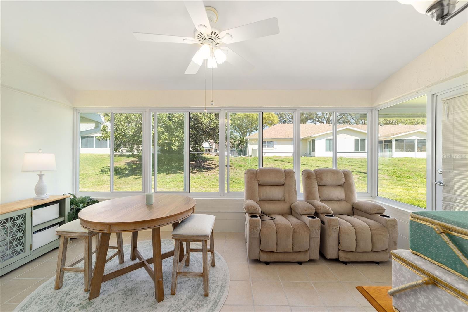 ON TOP OF THE WORLD - Residential