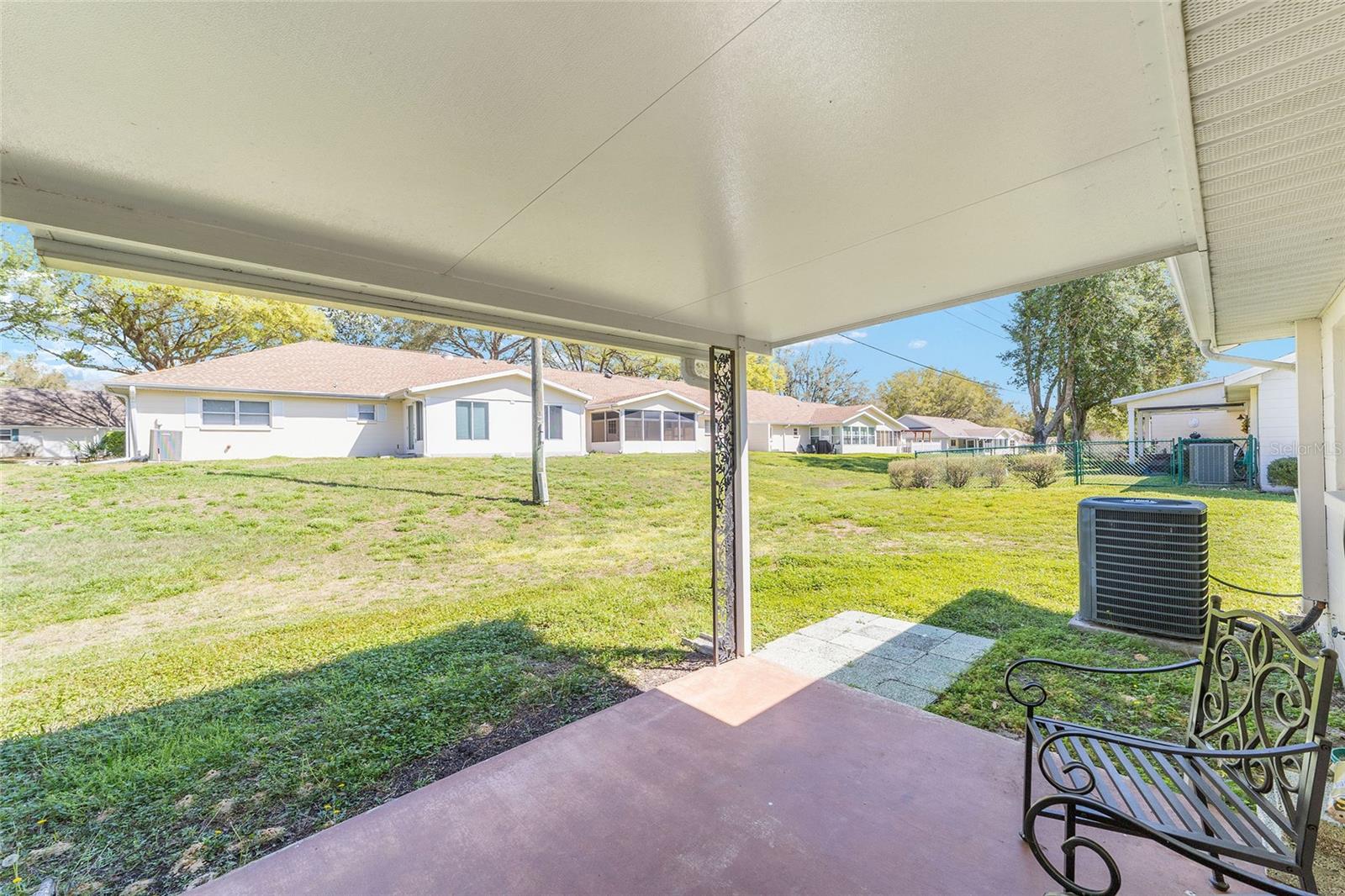 ON TOP OF THE WORLD - Residential