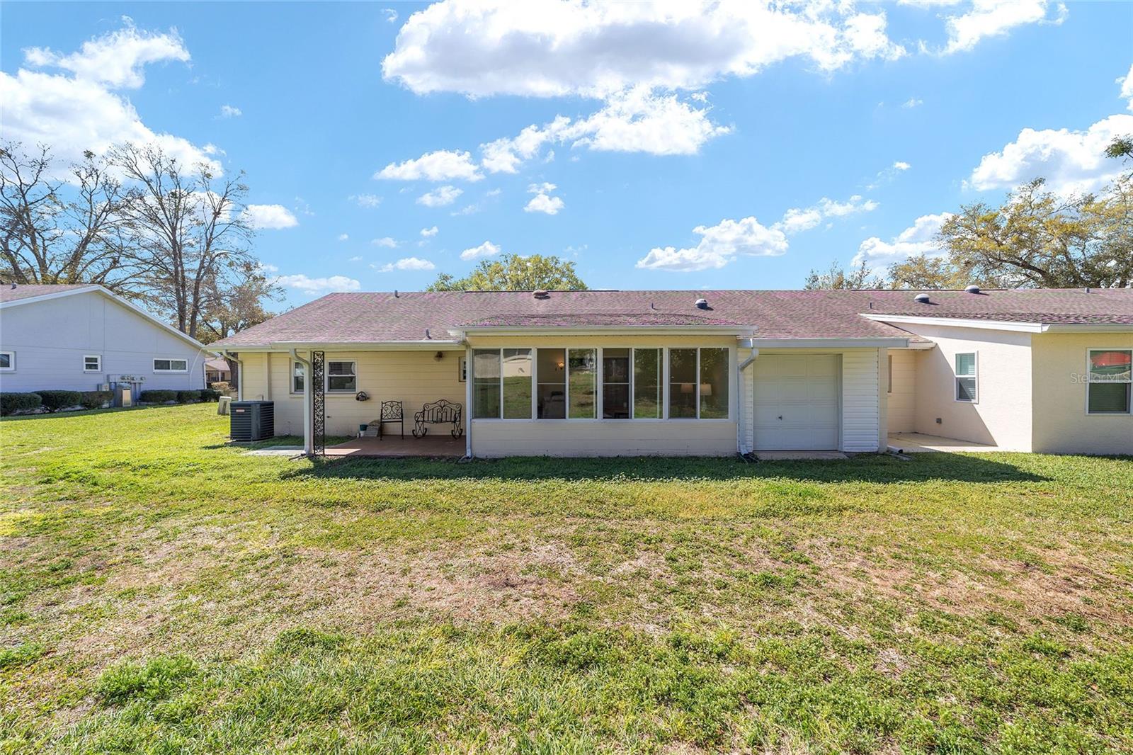 ON TOP OF THE WORLD - Residential