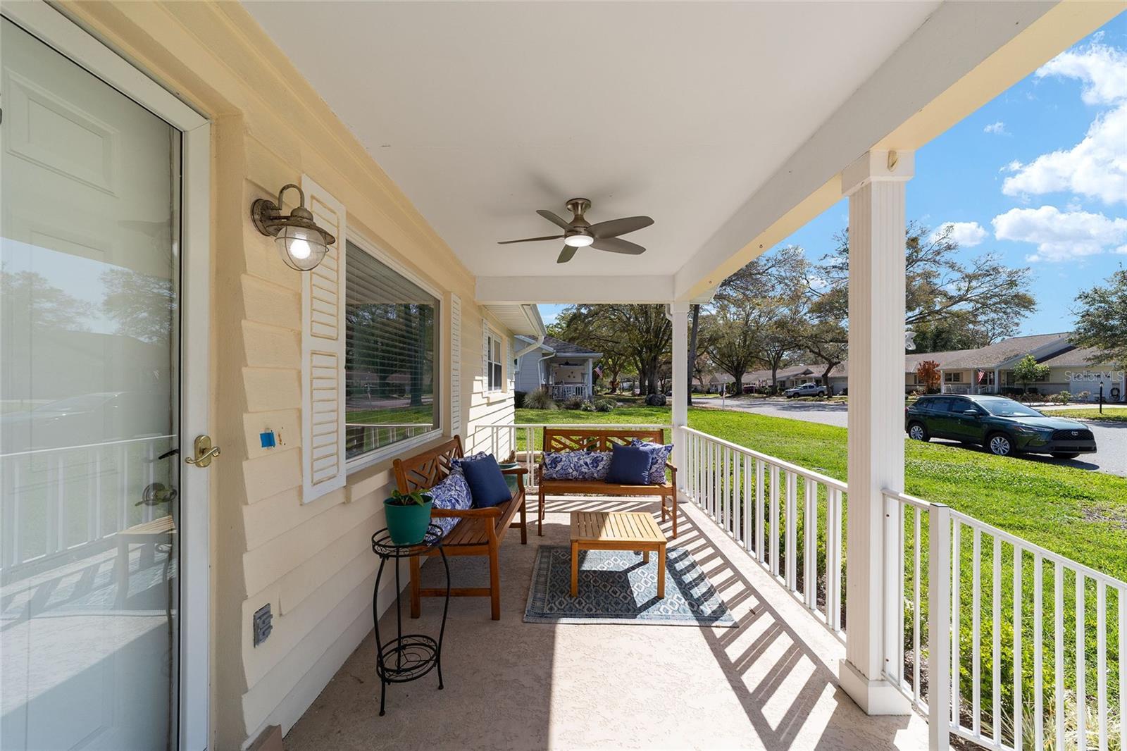 ON TOP OF THE WORLD - Residential