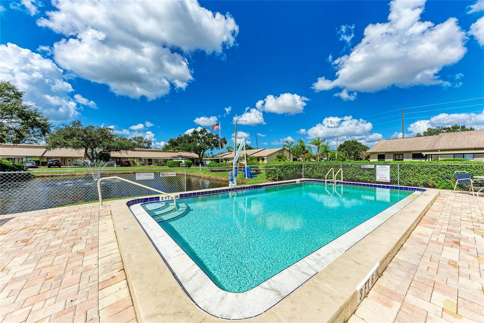 HUNTINGTON WOODS PH I - Residential