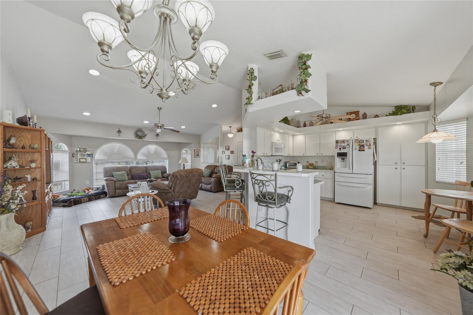 PUNTA GORDA ISLES SEC 20 - Residential