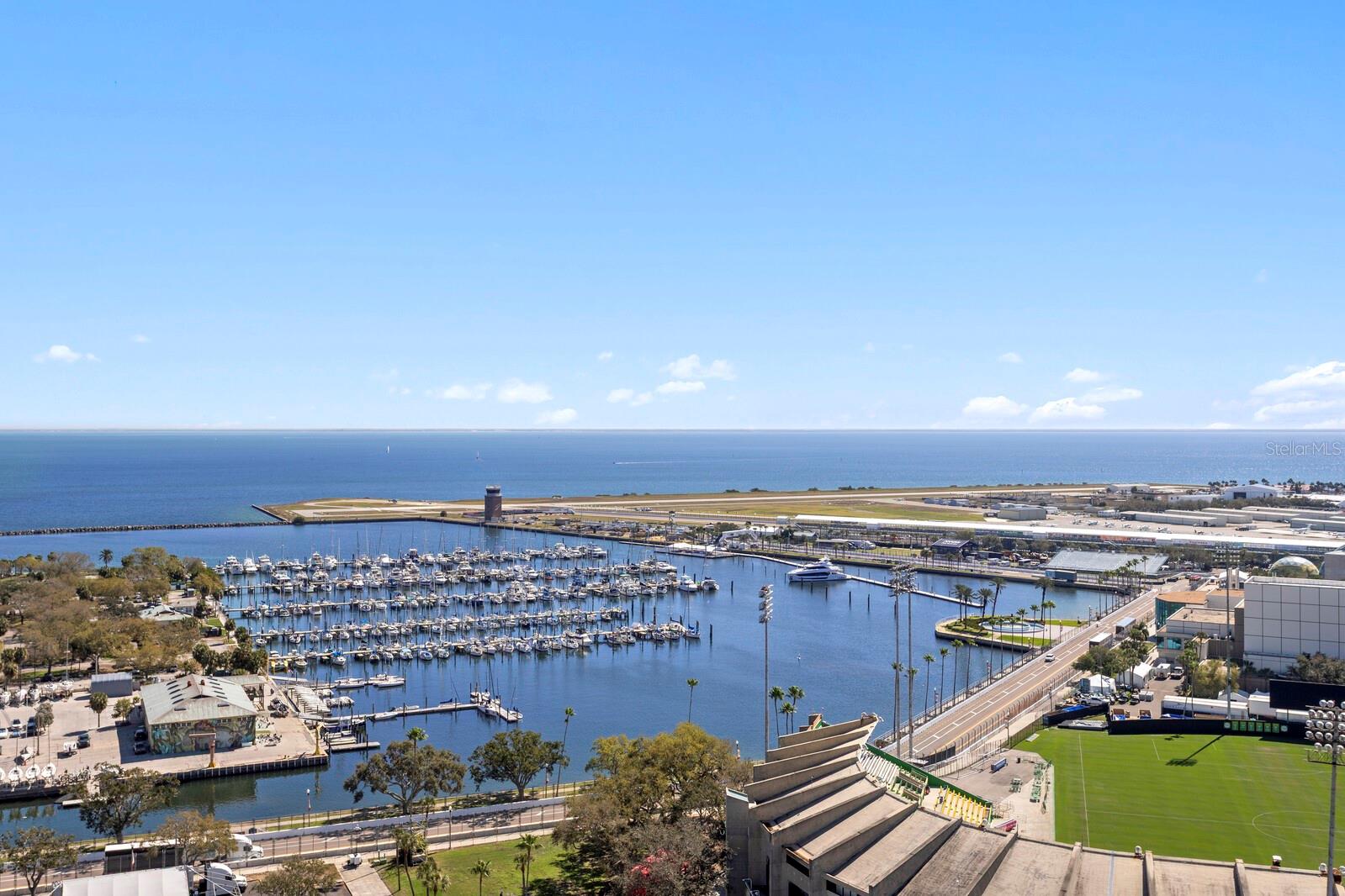 SIGNATURE PLACE CONDO - Residential