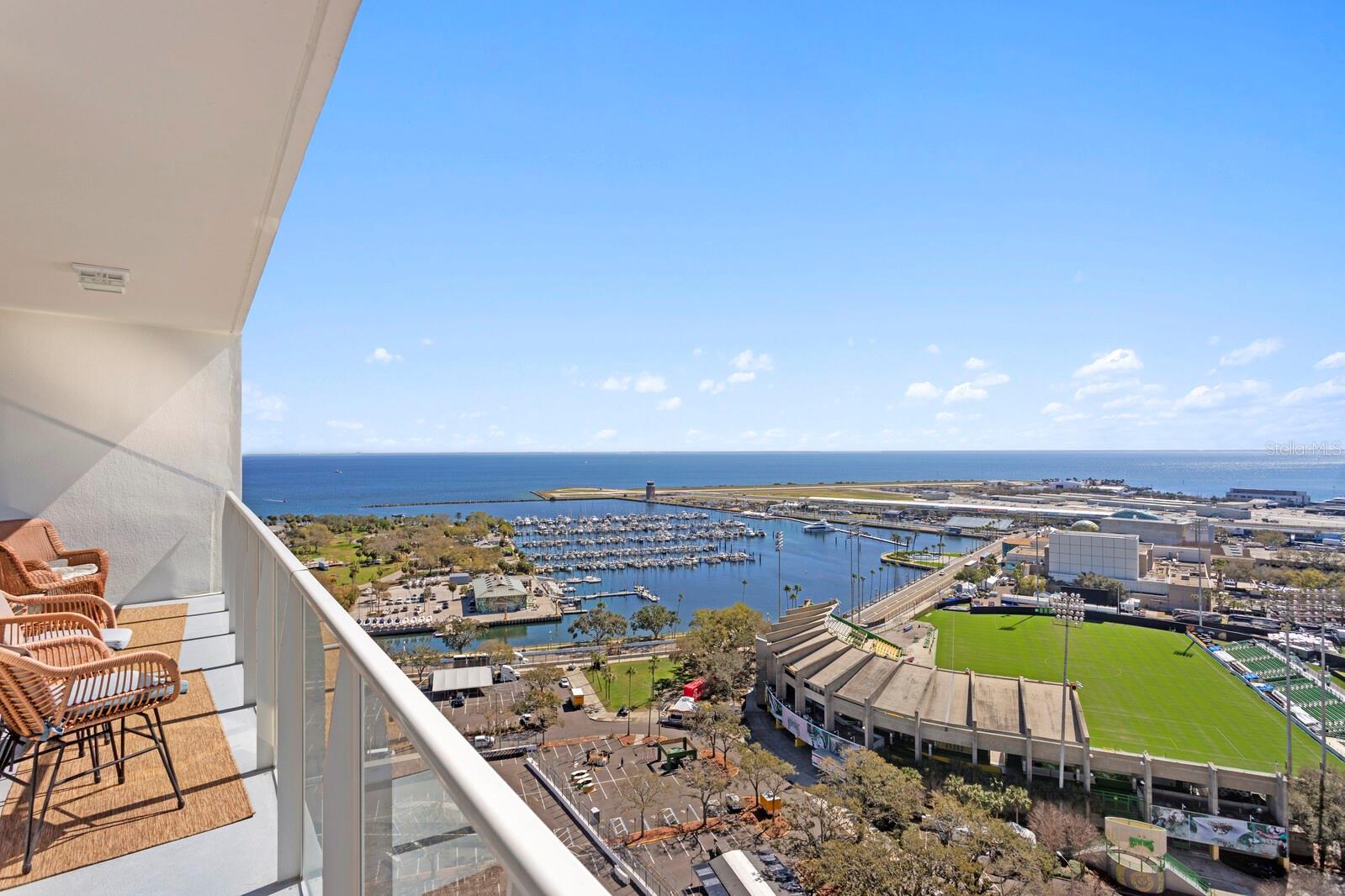 SIGNATURE PLACE CONDO - Residential