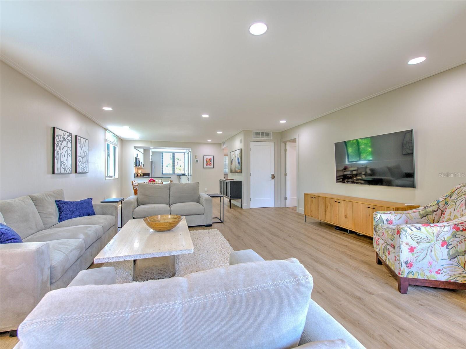 BAYPORT BCH & TEN PH D - Residential Lease