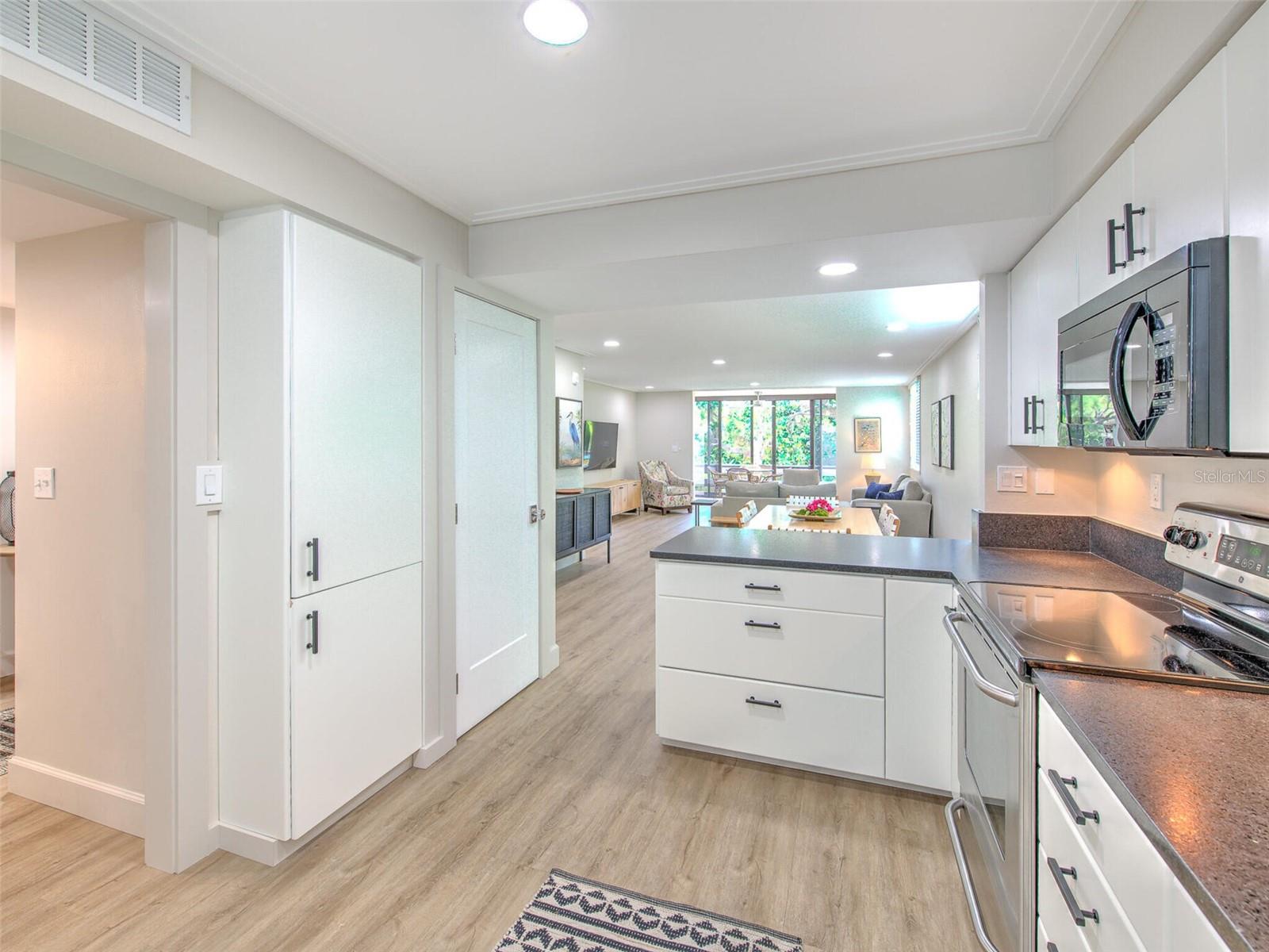 BAYPORT BCH & TEN PH D - Residential Lease