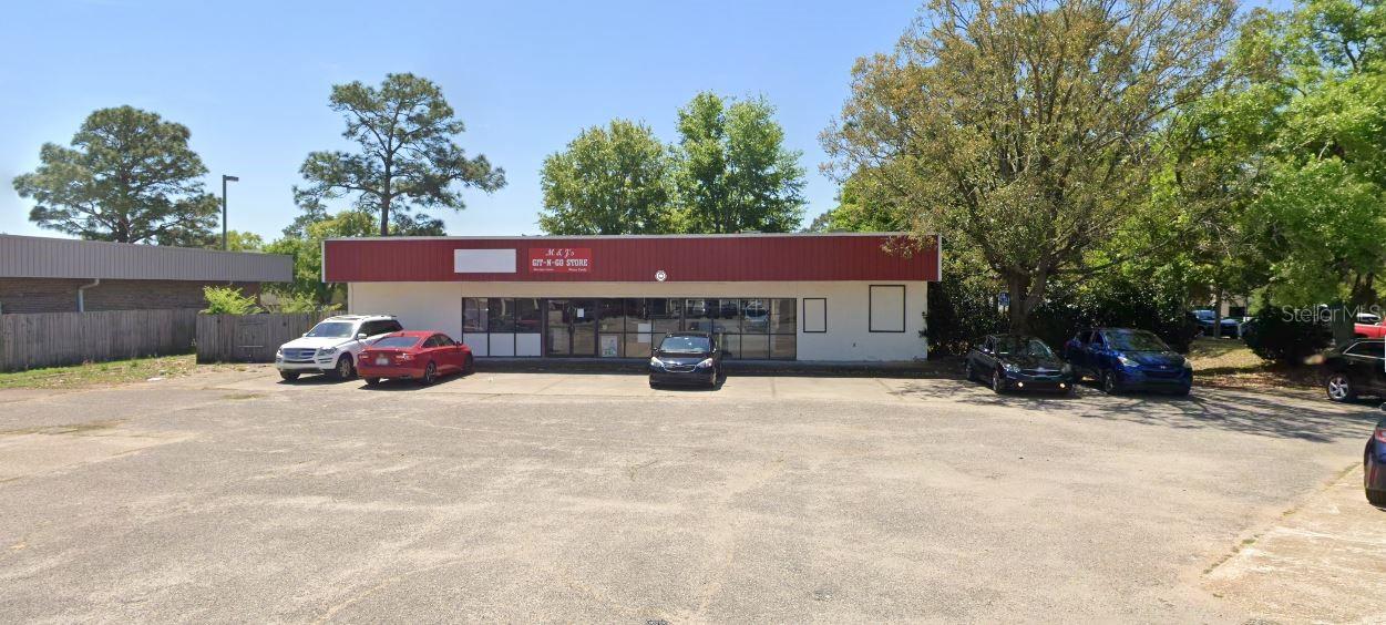 1167 COLLEGE BOULEVARD