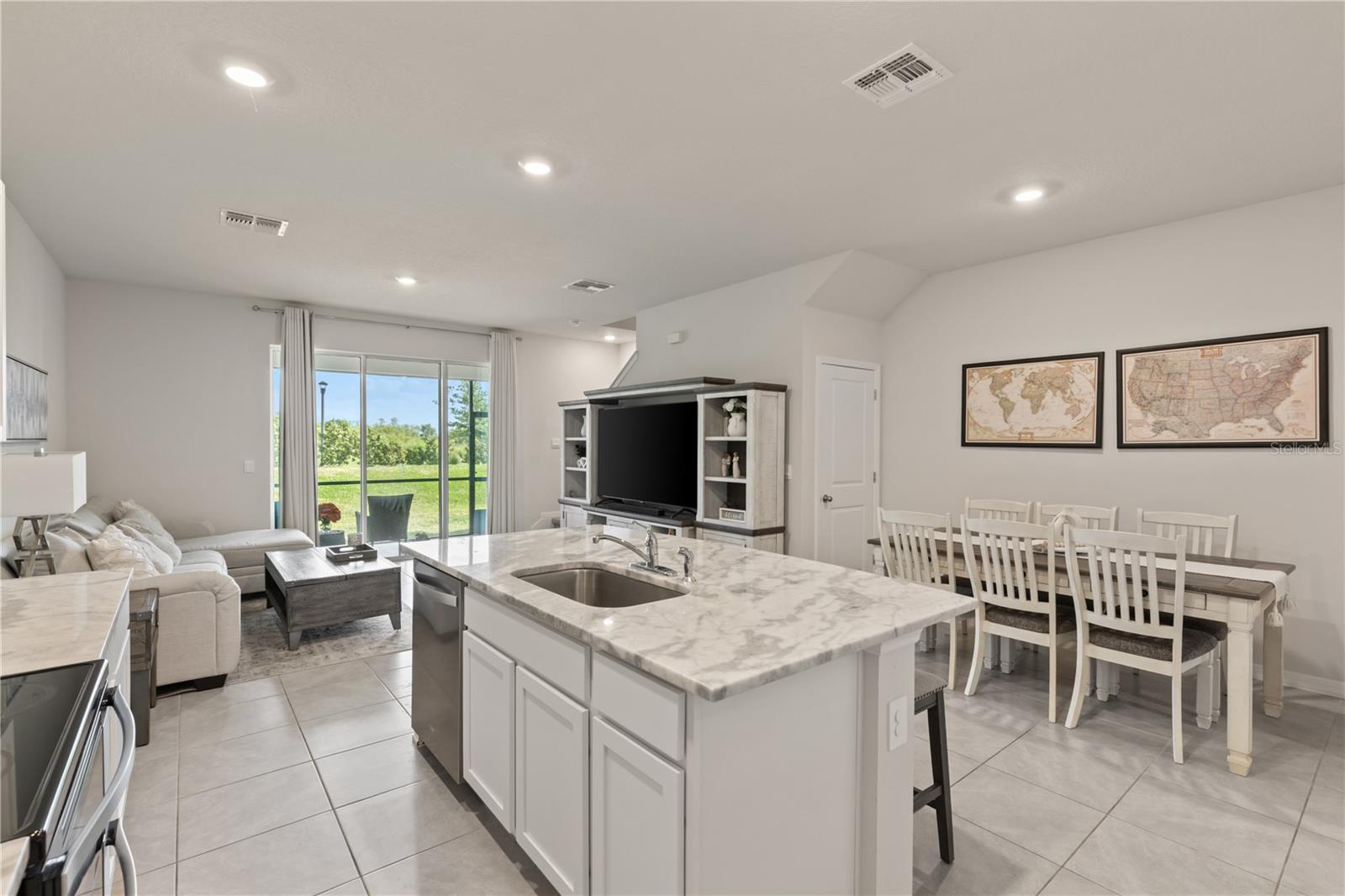 17620 CRESCENT MOON LOOP