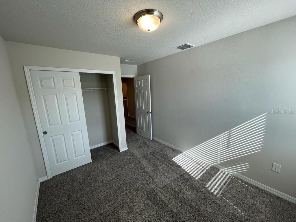 UNION SQUARE - Residential Lease