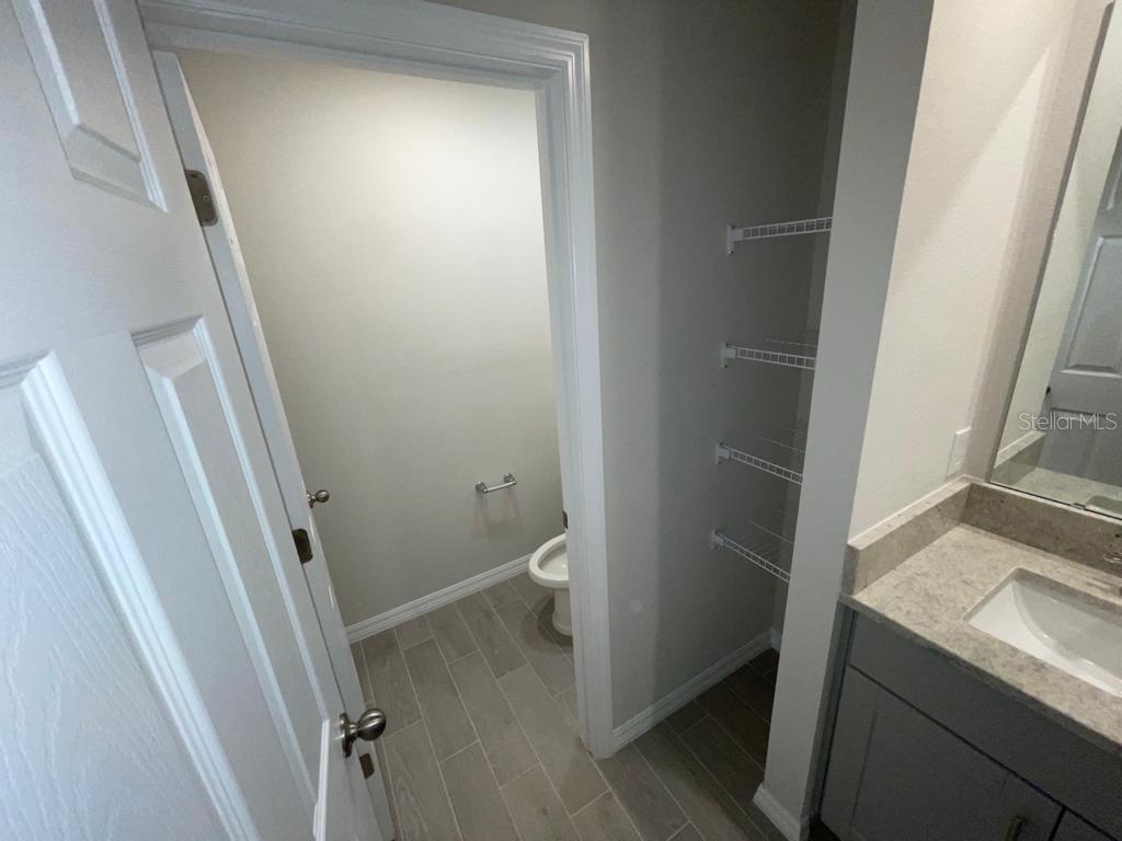 UNION SQUARE - Residential Lease