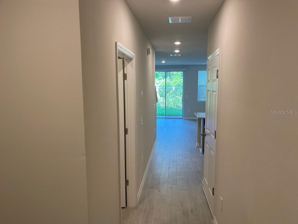 UNION SQUARE - Residential Lease