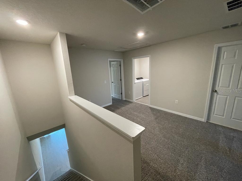 UNION SQUARE - Residential Lease