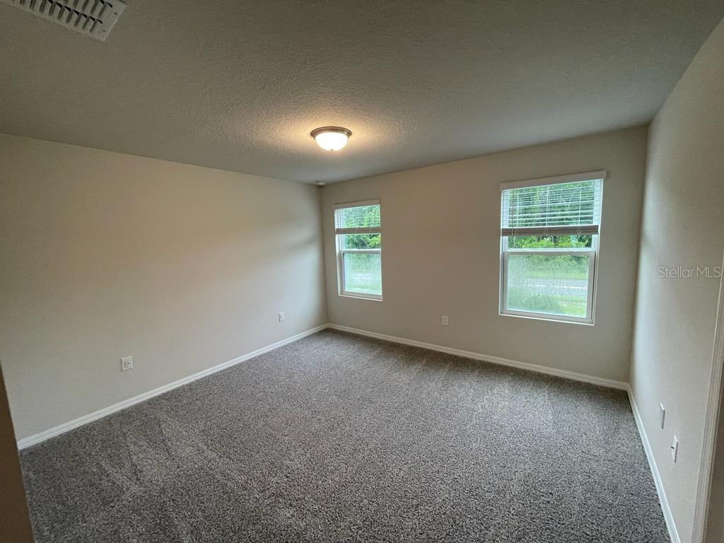 UNION SQUARE - Residential Lease